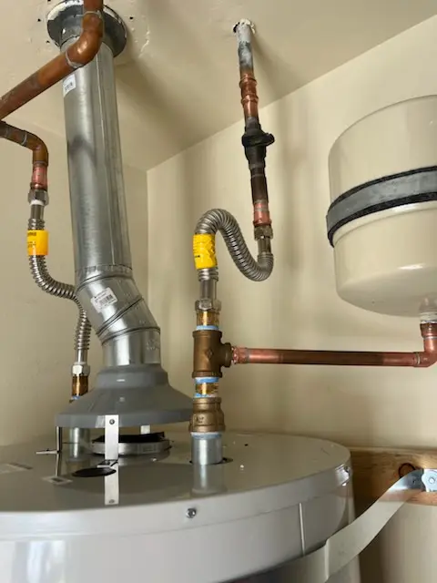 Water heater installation and plumbing repair in Desert Palms